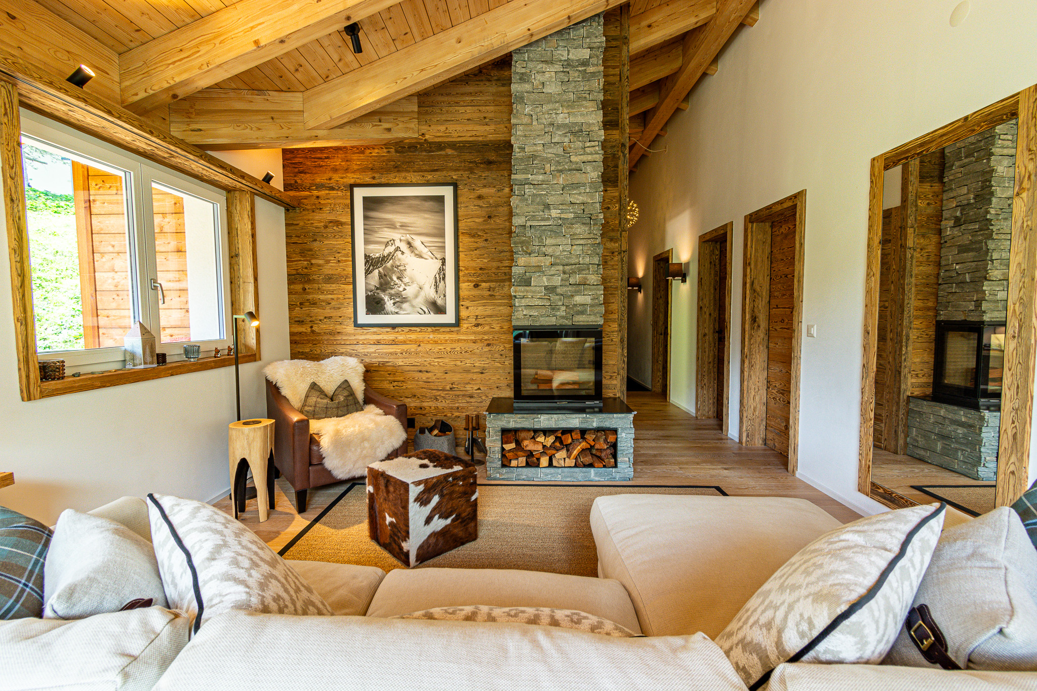 Holiday rental Swiss alps saas-fee PEAK hospitality