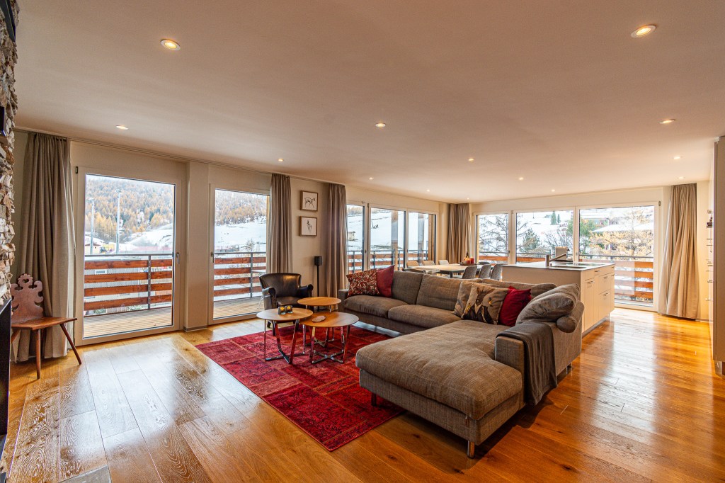 Ski-in Ski-out apartment in Saas-Fee, Switzerland 
