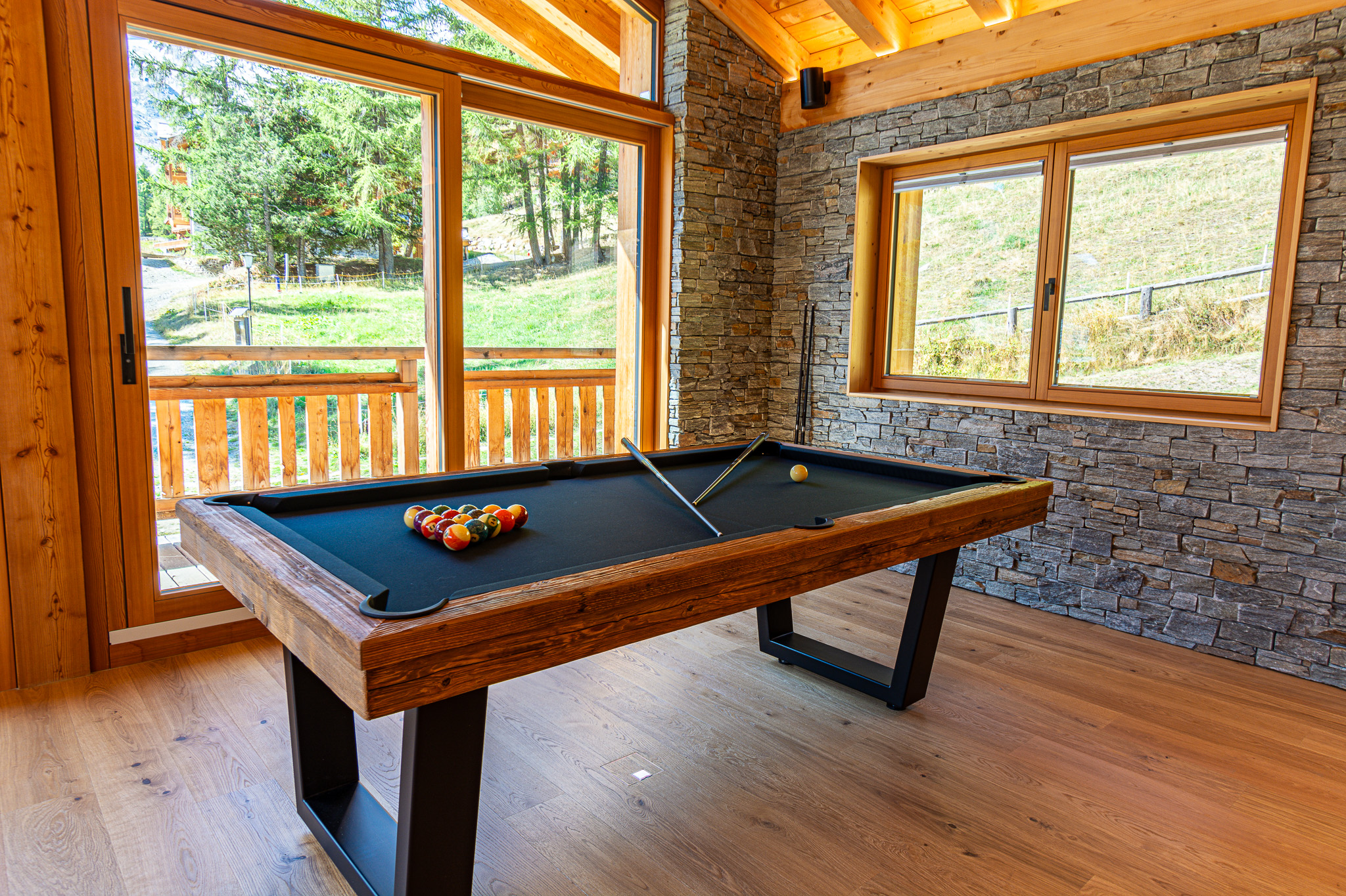 Luxury chalet rental Saas-Fee Switzerland 